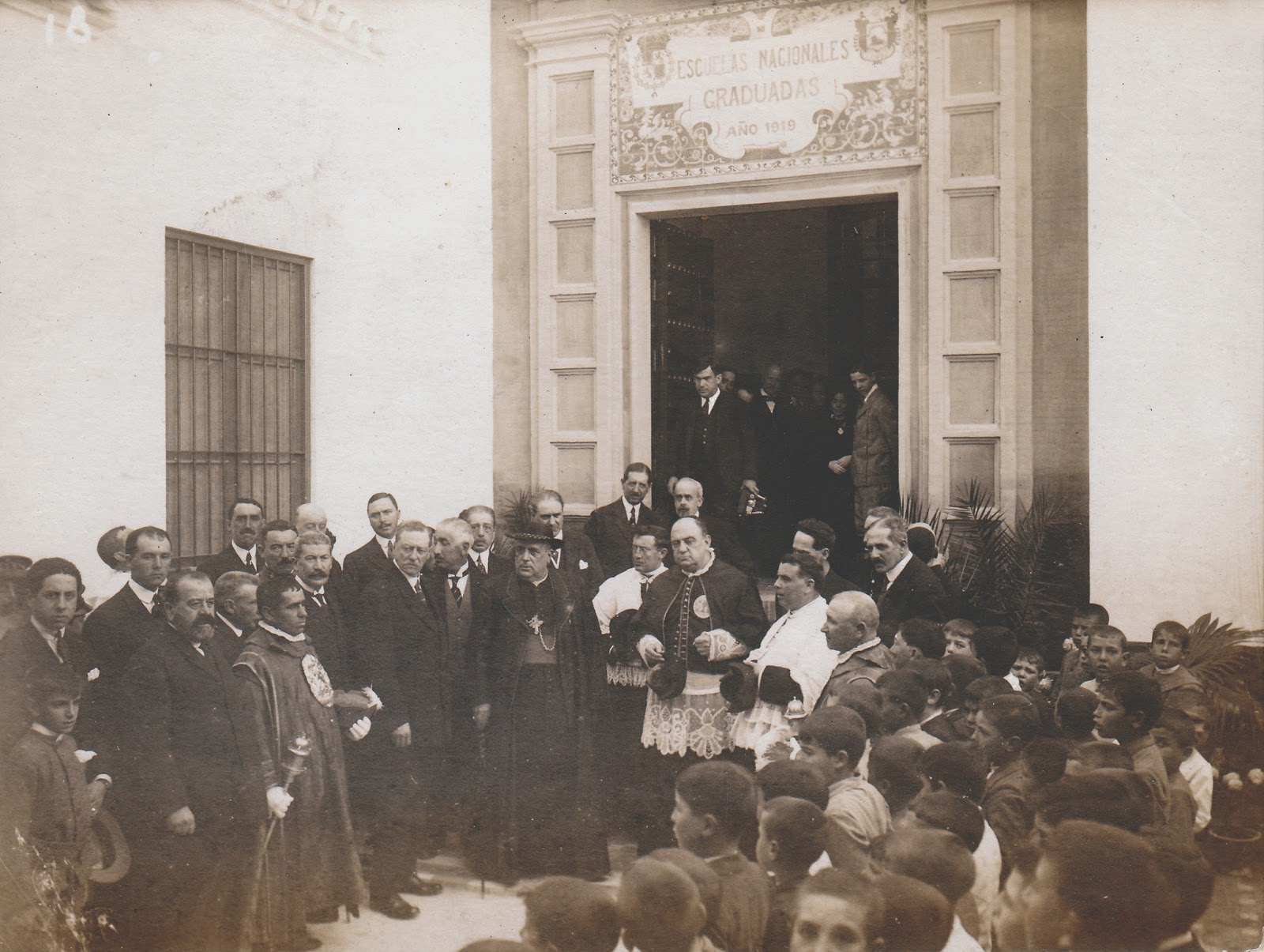 aaff inauguracion escuelas